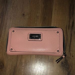 Nine West wallet
